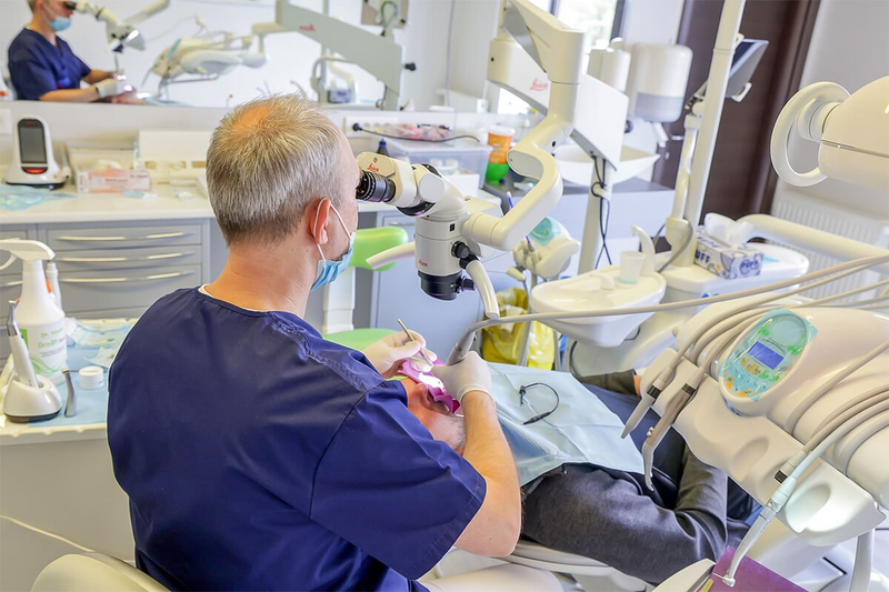 Dental France - Clinica dentara pentru adulti si copii, Voluntari